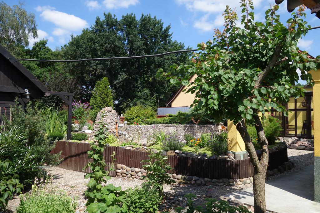 Ferienhaus "Am Gutspark" Alt Tucheband Kültér fotó
