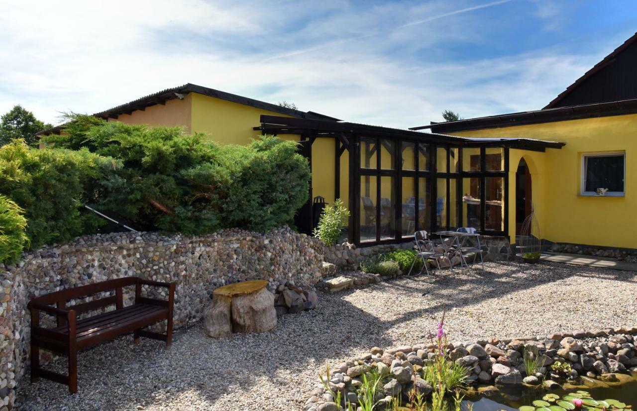Ferienhaus "Am Gutspark" Alt Tucheband Kültér fotó